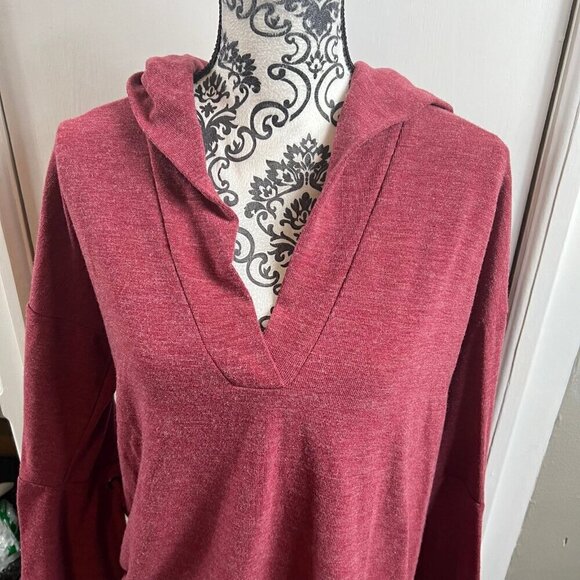 Weekend Suzanne betro rose pink v-neck hoodie bell tie sleeve top - Picture 2 of 8